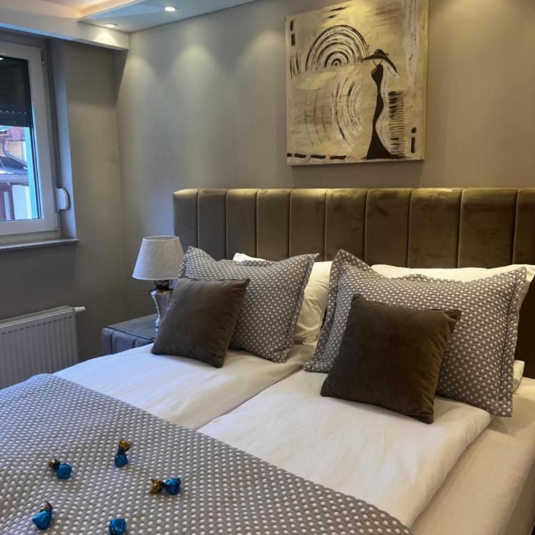 Merdan Sarajevo - One-Bedroom Apartment - 1