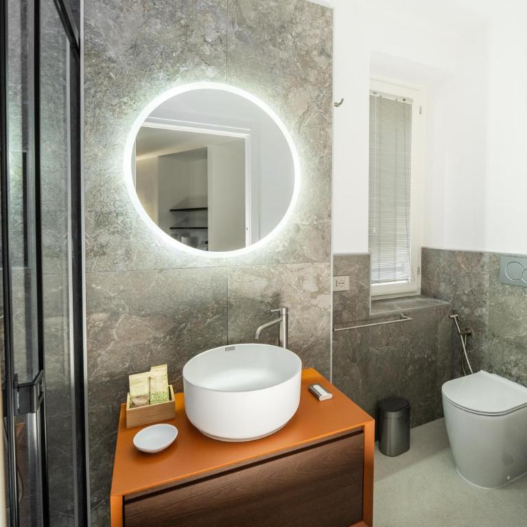 Ypnos Rooms - Camera King Deluxe - 5