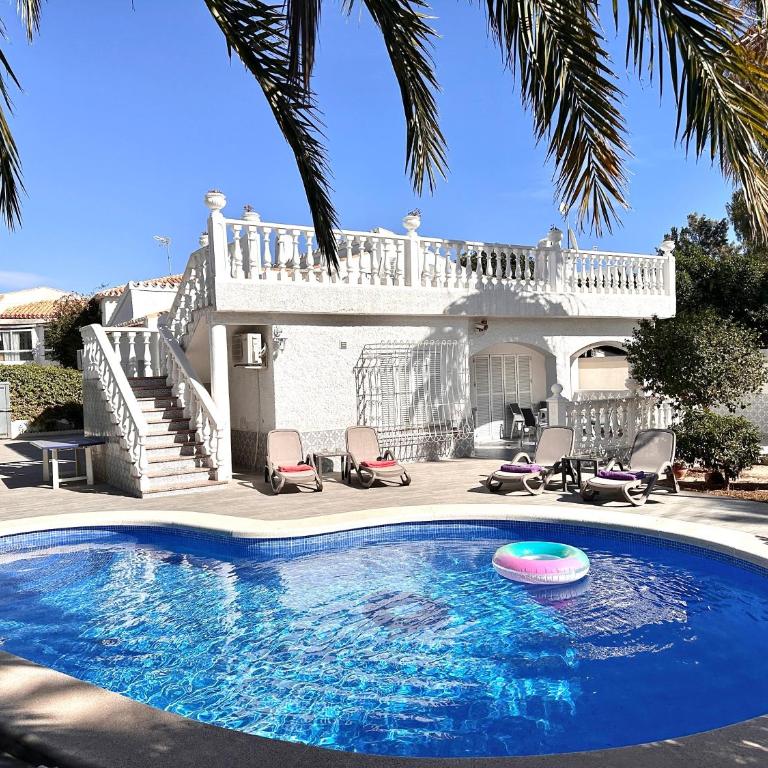 Sonnige Villa mit privatem Pool & Dachterrasse - Villa de 3 dormitorios - 22