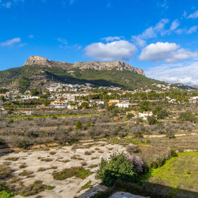 Marysol Inftour - Three-Bedroom Apartment - 28