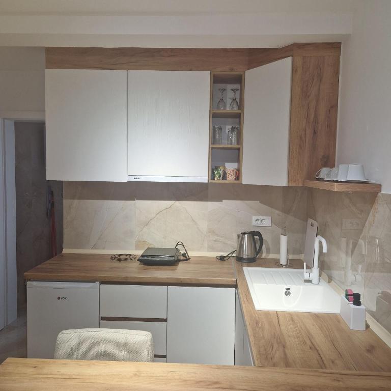 MB LUX Residence - Apartman sa 1 Spavaćom Sobom - 7
