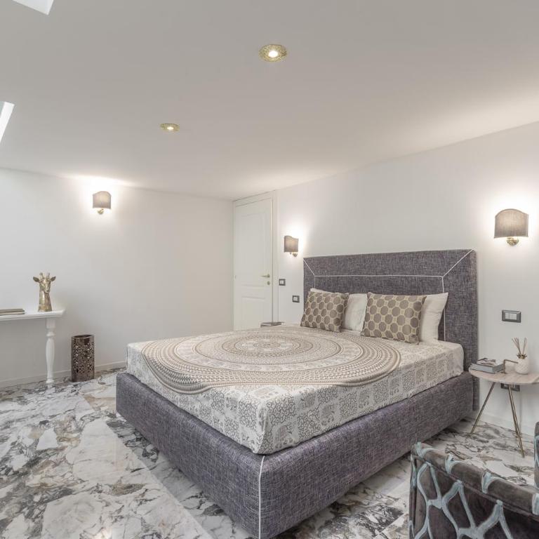 Duomo Smart Suites - Superior King Room - 3