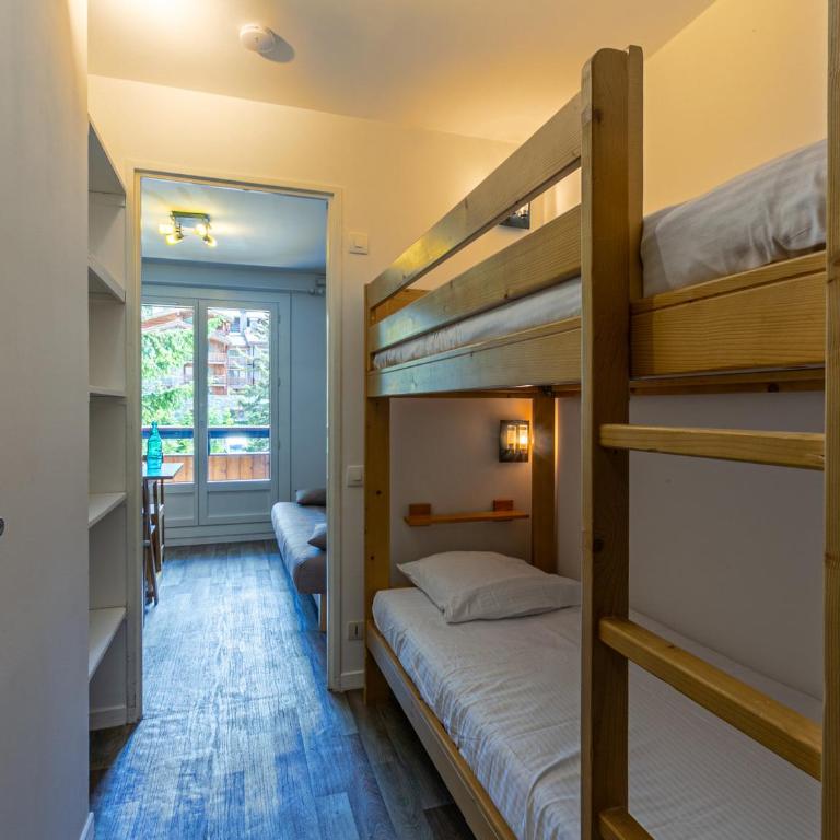 Studio rénové avec balcon, parking et proche pistes à Val-d'Isère - FR-1-694-287 - Studio - 6