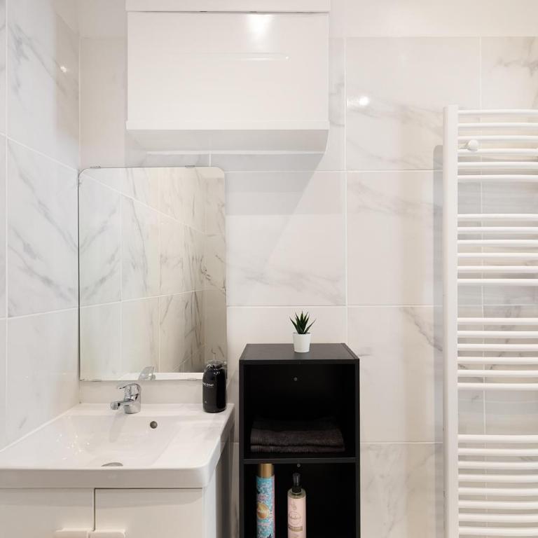 Confort et élégance à Paris 17 - Appartement 1 Chambre - 16