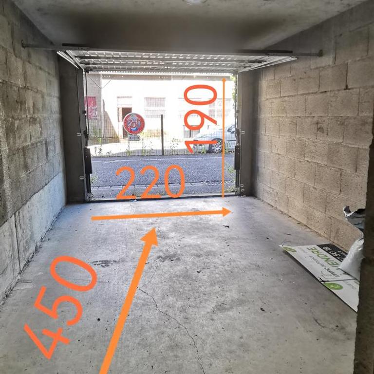 Appart T2 l'île de Nantes avec parking privé - One-Bedroom Apartment - 12