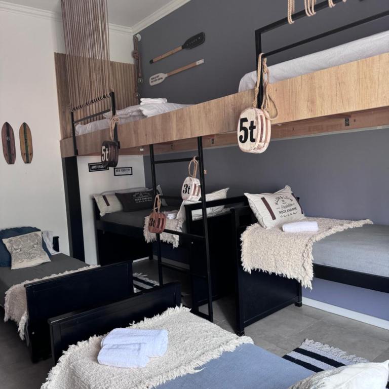 El Descanso! - Three-Bedroom House - 3