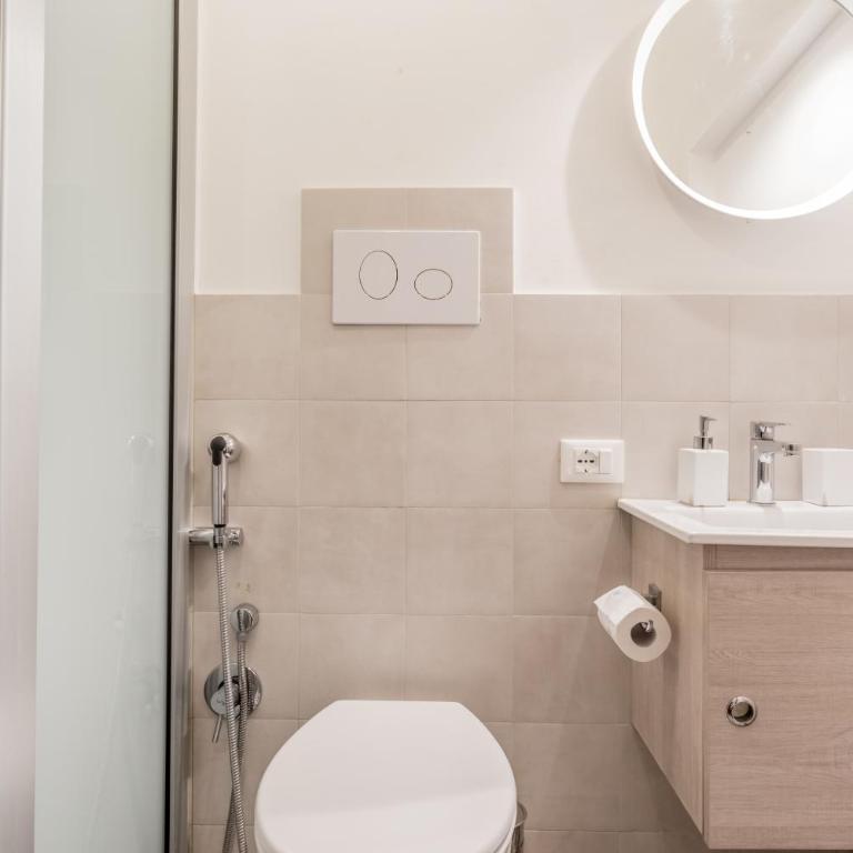 Sofia guest house - Camera Matrimoniale con Bagno Privato - 7