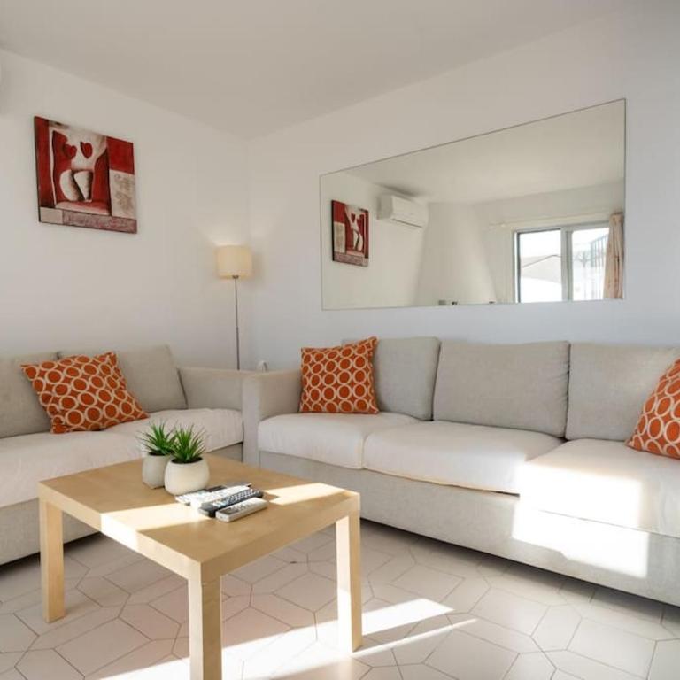 YOUR GEM BY THE SEA - 2 Bedroom house - Casa de 2 dormitorios - 5