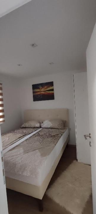GREEN Centar by Vasvy - One-Bedroom Apartment - 10