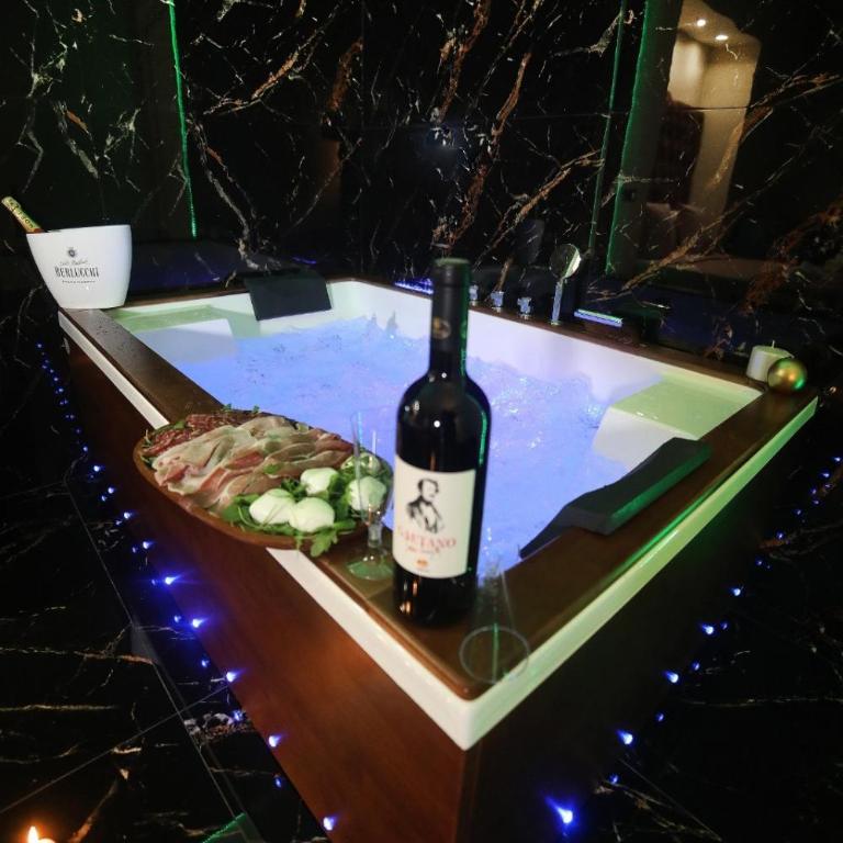 My Luxury - Suite con Vasca Idromassaggio - 3