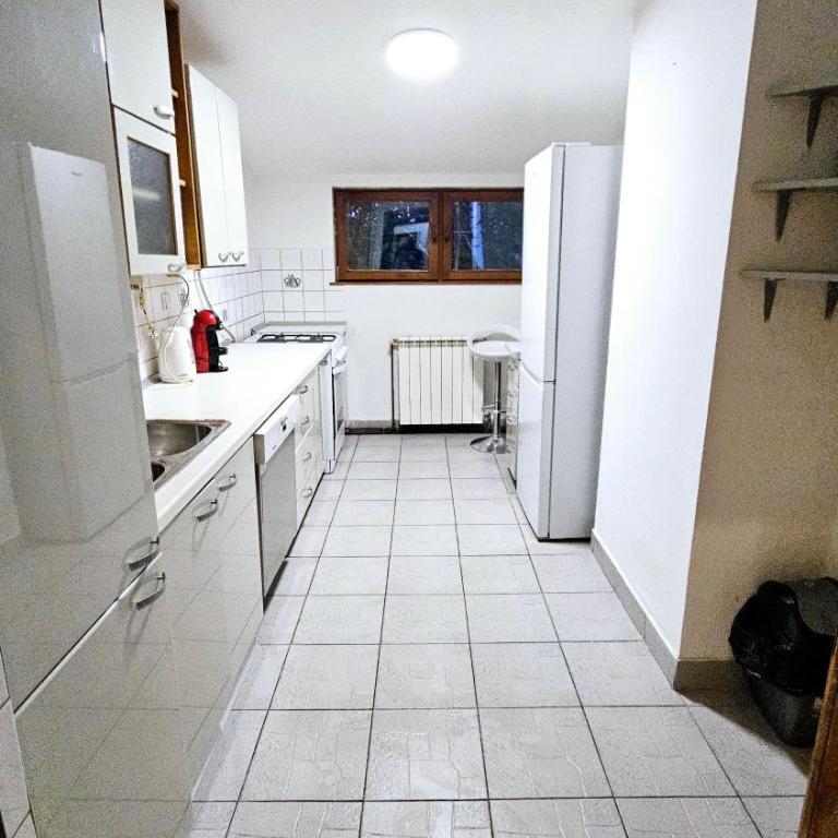 Idolina Apartment - Apartman sa 3 Spavaće Sobe i Balkonom - 36