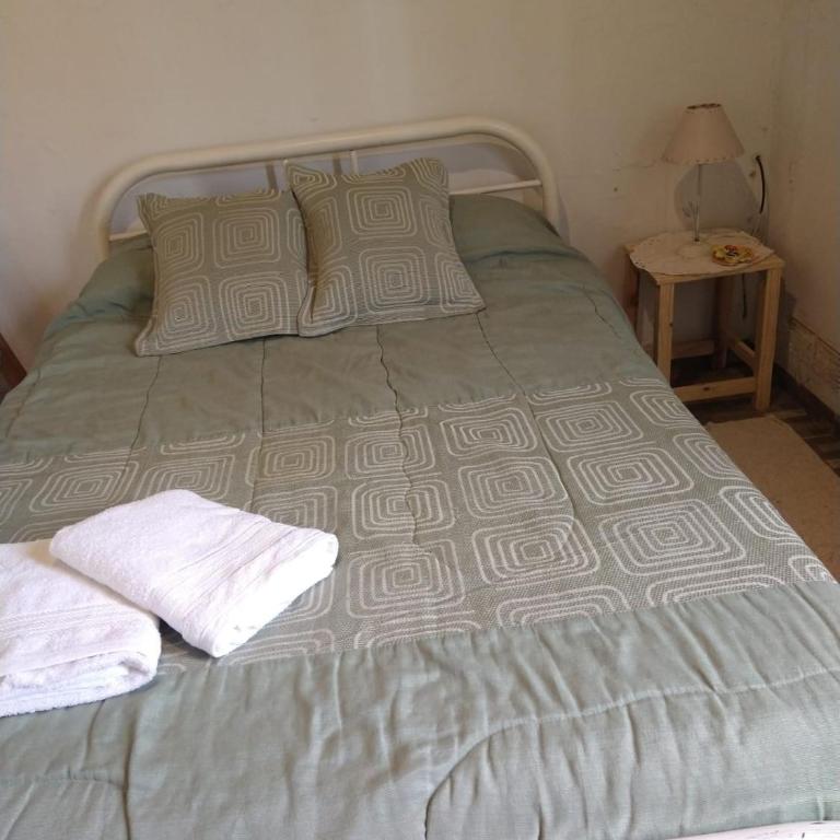 Monoambiente con baño privado, cocina, heladera y cochera en Pueblo Belgrano - Apartamento de 1 dormitorio - 2