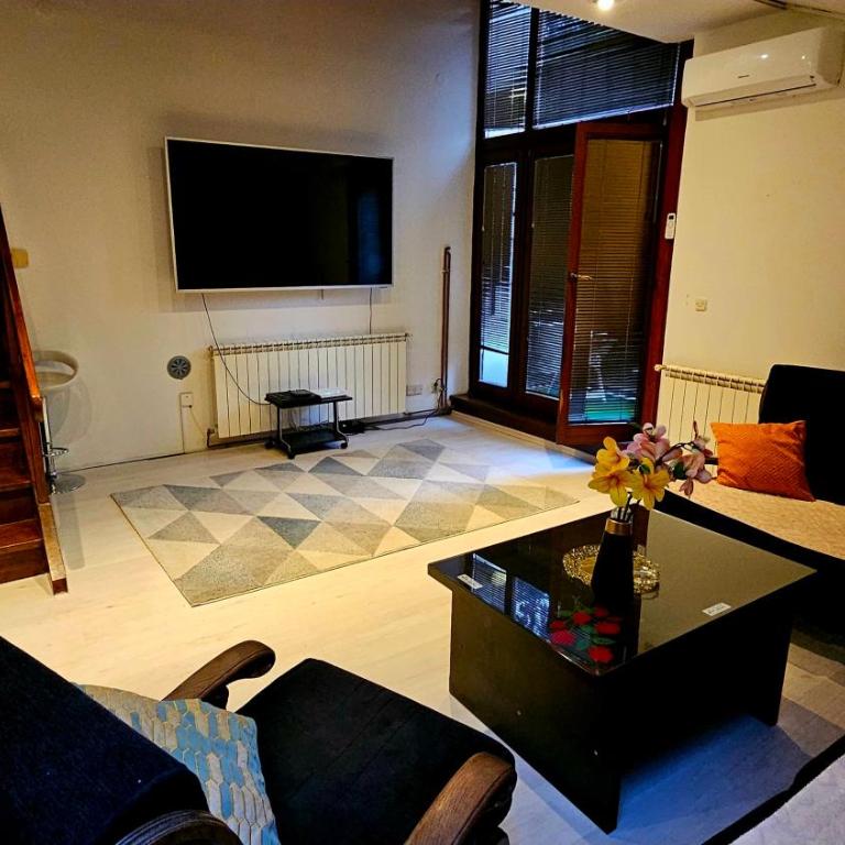 Idolina Apartment - Apartman sa 3 Spavaće Sobe i Balkonom - 56