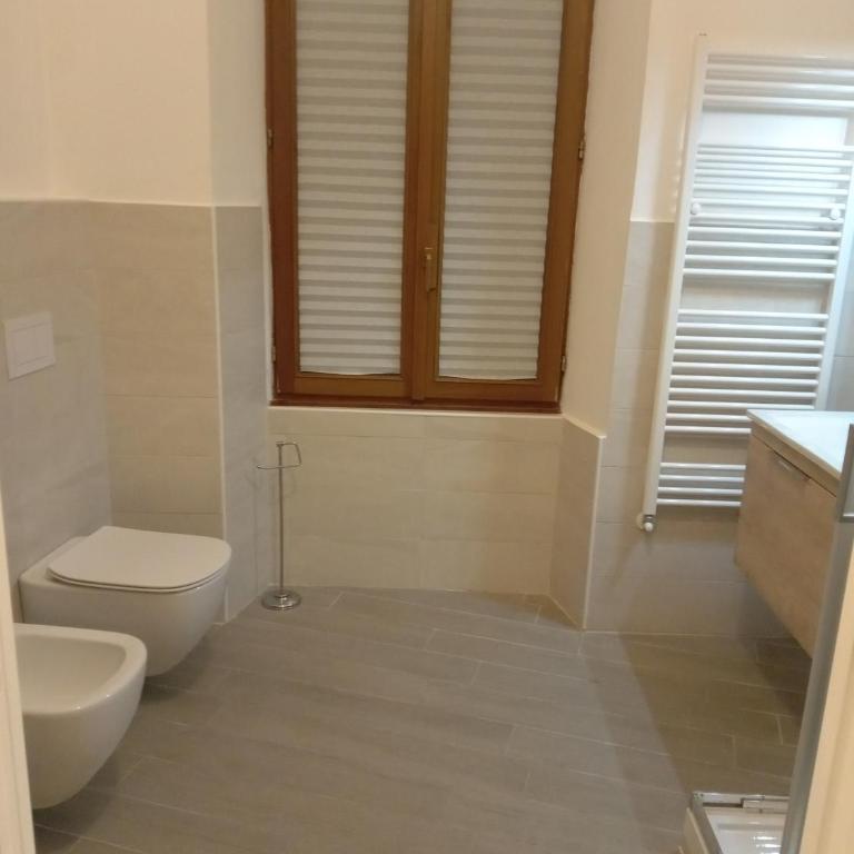 World Rooms - Camera Matrimoniale con Bagno Privato - 9
