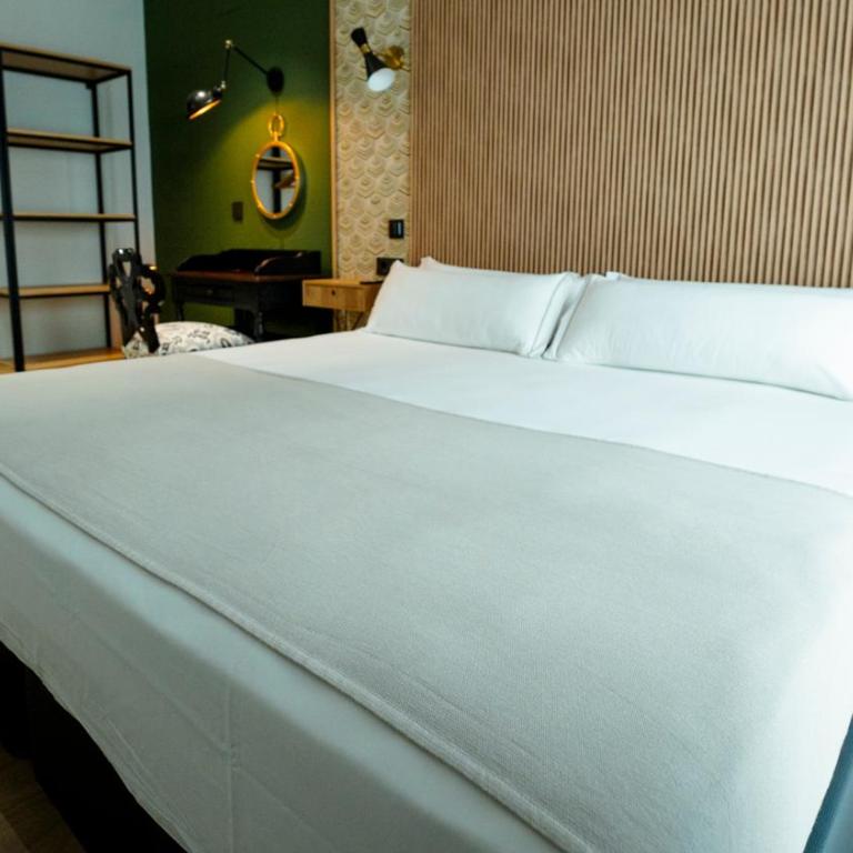 Aparthotel Luz de Gades - Suites Spa Gym - Adults Only - Apartamento con balcón - 6