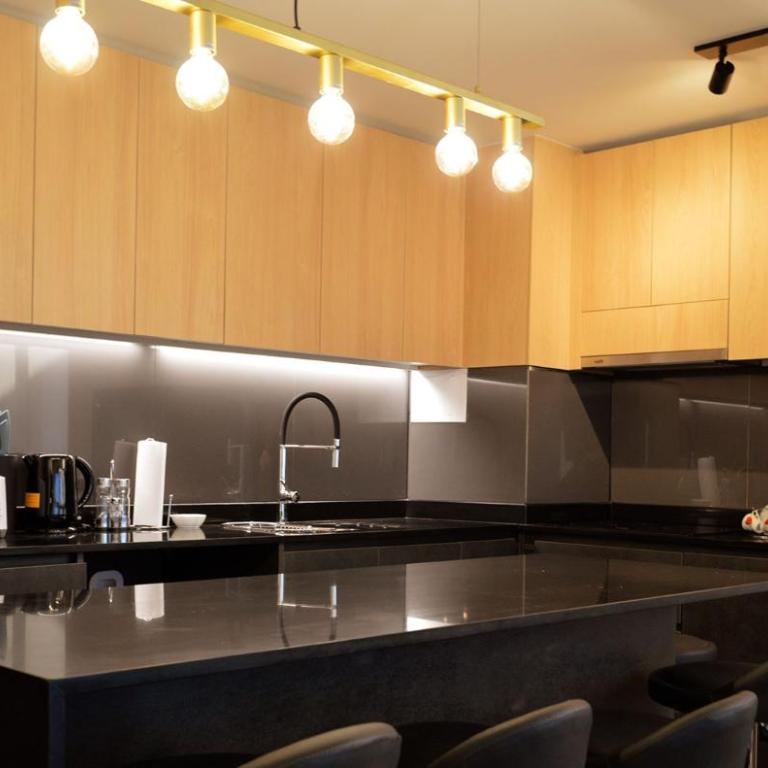 Hermoso Depto Nuevo 3D 2B y Litera Vista al Lago con Piscina Temperada , Jacuzzi - Apartamento de 4 dormitorios con balcón - 6