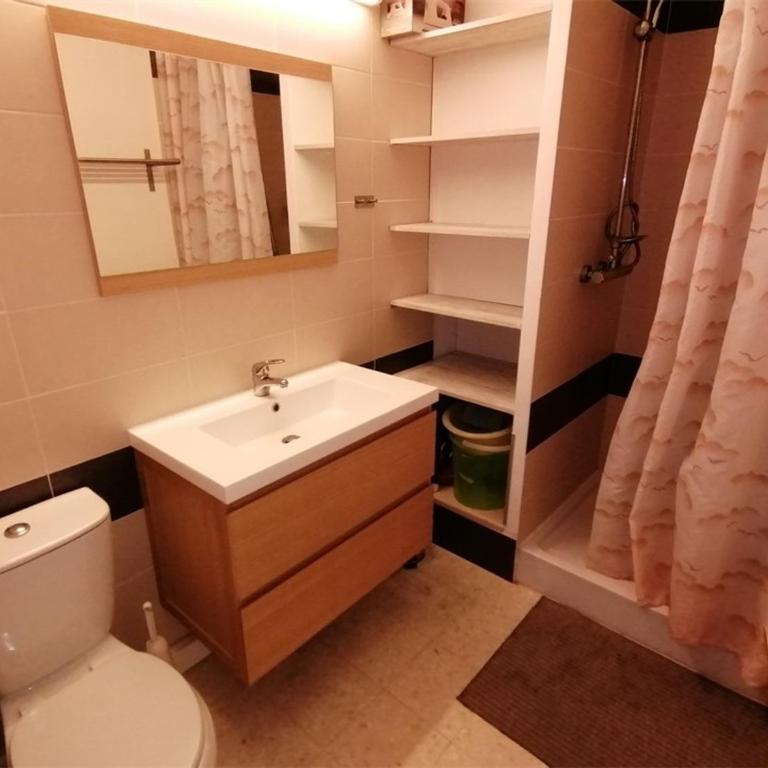 Studio cabine climatisé près plage, 4 pers. avec parking - Port Camargue - FR-1-731-102 - Monolocale - 10