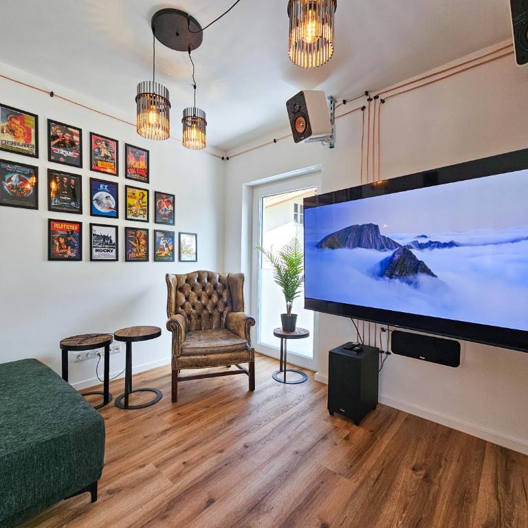 BETTER l industriaI apartment l Heimkino - Apartment mit 3 Schlafzimmern - 13