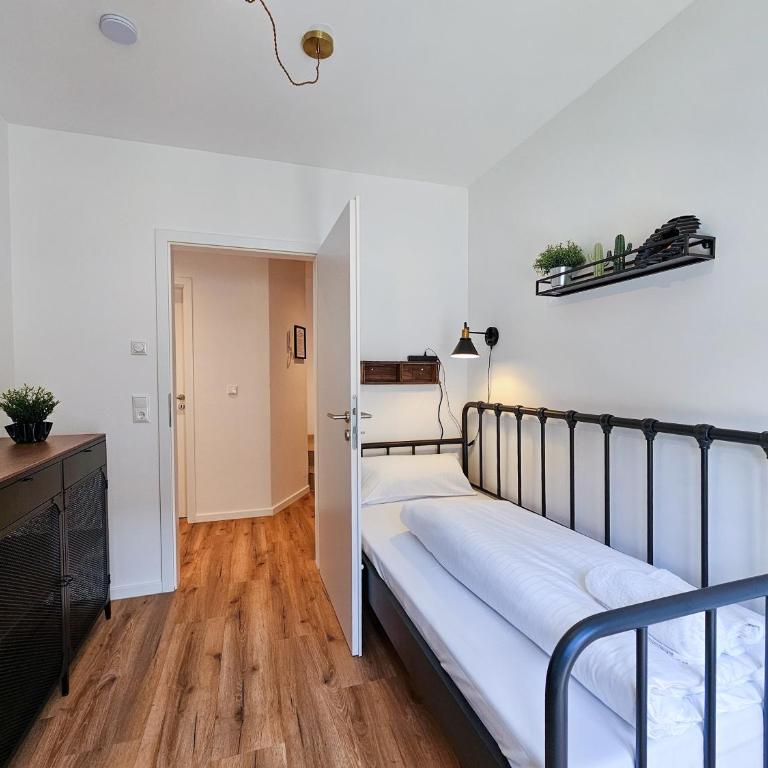 BETTER l industriaI apartment l Heimkino - Apartment mit 3 Schlafzimmern - 31