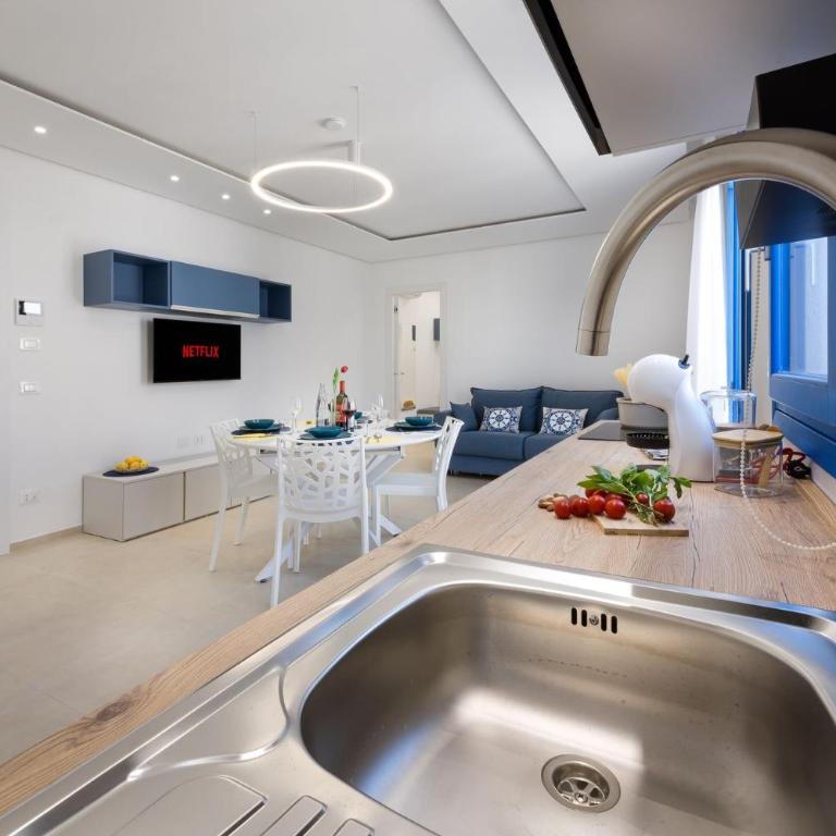 Residence Mazzini - Appartamento con 2 Camere da Letto, Terrazza e Vista Mare - 4