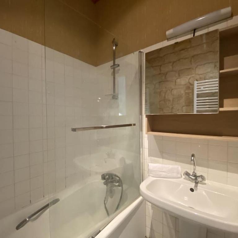 Havre de paix 6 pers Bordeaux Chartrons - Two-Bedroom Apartment with Garden View - 29