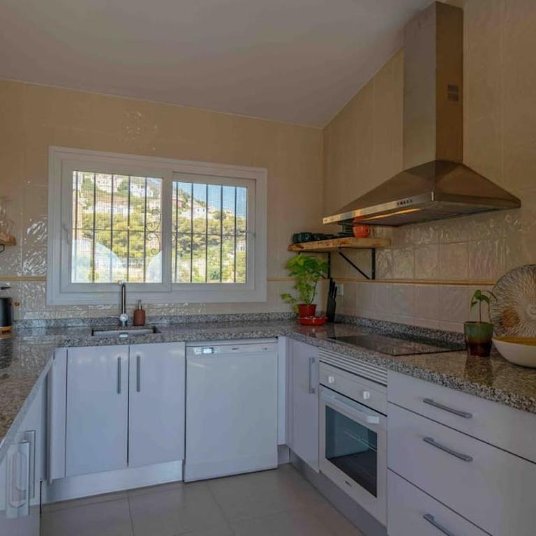 Casa Las Dunas - Three-Bedroom Apartment - 24