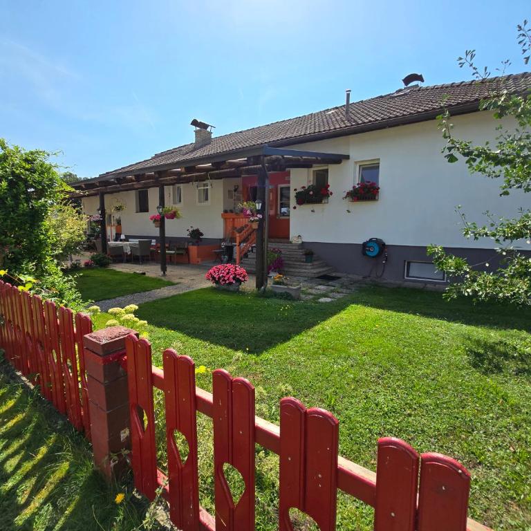 Landhaus Noreia - Apartment mit 2 Schlafzimmern - 1