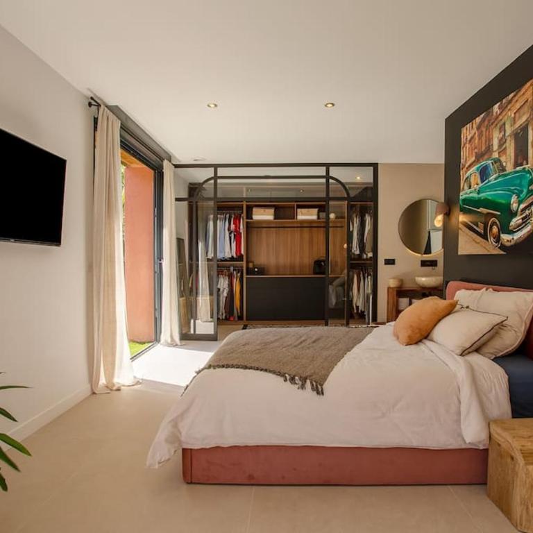 Villa 4 étoiles, 300m2, 700 m plage, 5 min du centre - Villa - 25