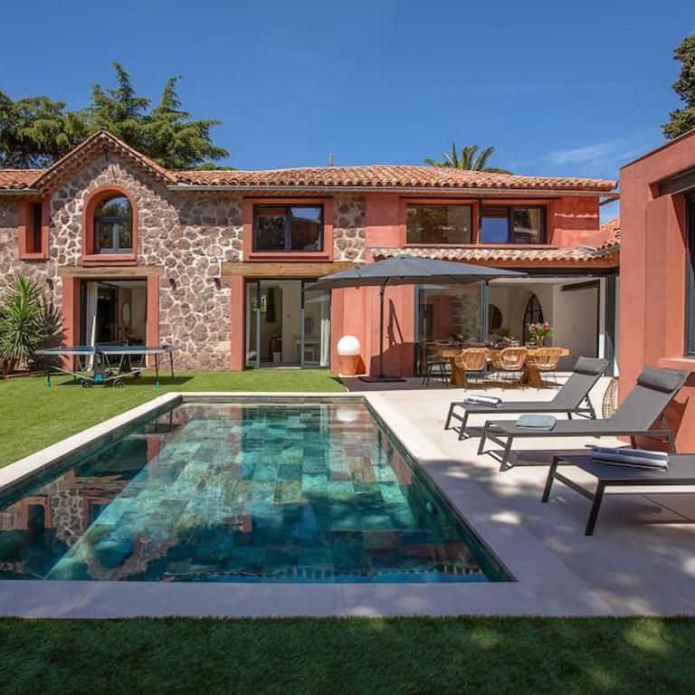 Villa 4 étoiles, 300m2, 700 m plage, 5 min du centre - Villa - 3