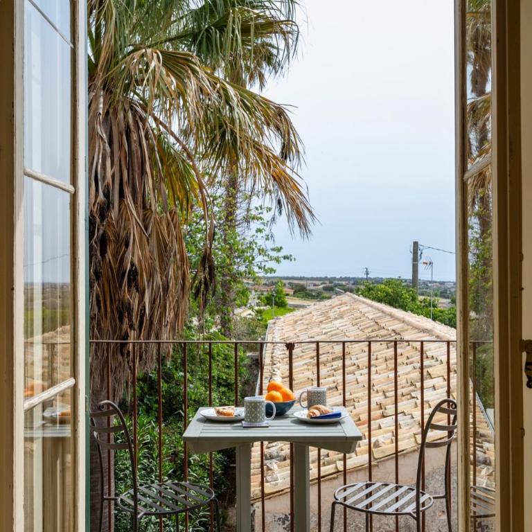 Villa Polara - Camera Familiare con Vista Mare - 7