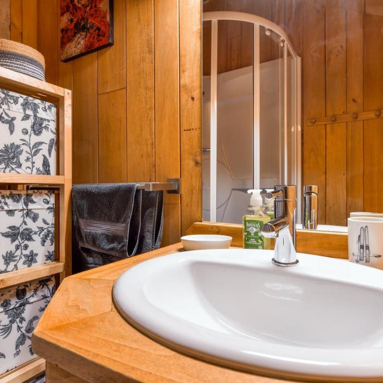 Chalet avec vue à 700m des pistes de Serre-Chevalier - Appartement 3 Chambres - 27
