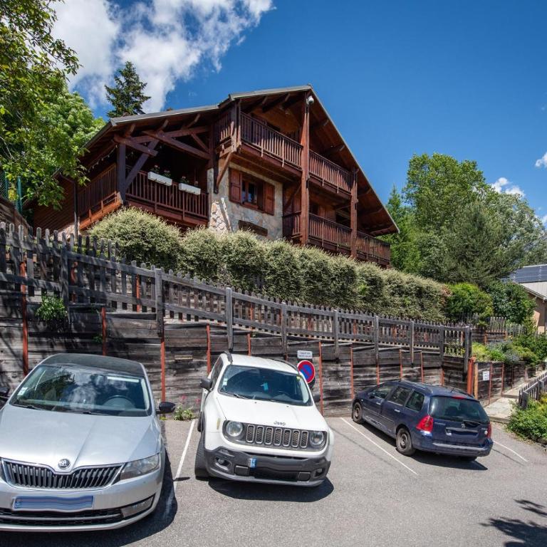 Chalet avec vue à 700m des pistes de Serre-Chevalier - Appartement 3 Chambres - 3
