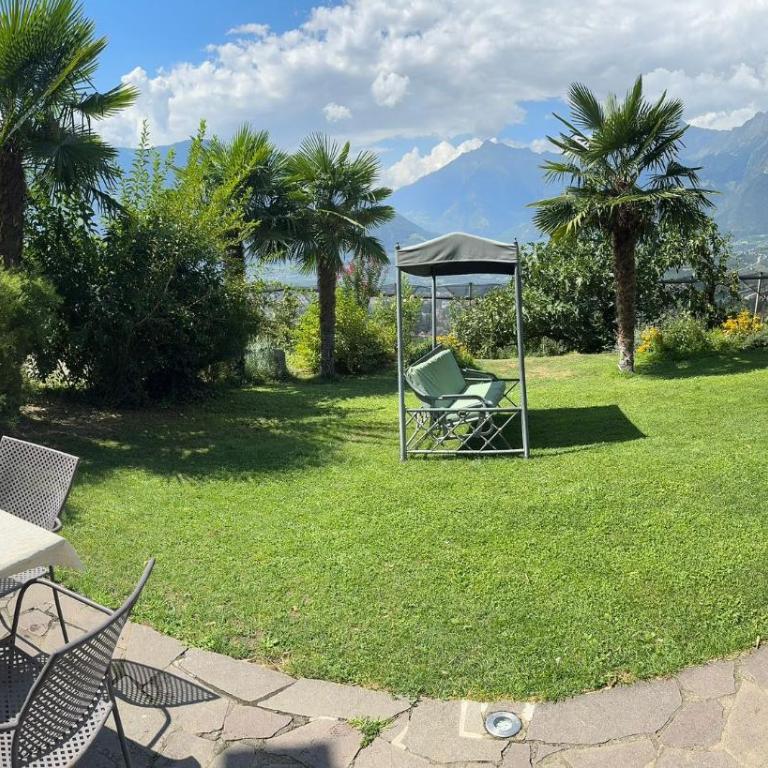 Lindenhof Residence Meran - Two-Bedroom Apartment with Garden View - 12