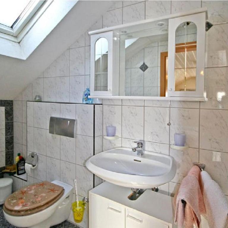 Ferienwohnung Am Blumengarten - Apartment mit 1 Schlafzimmer - 3