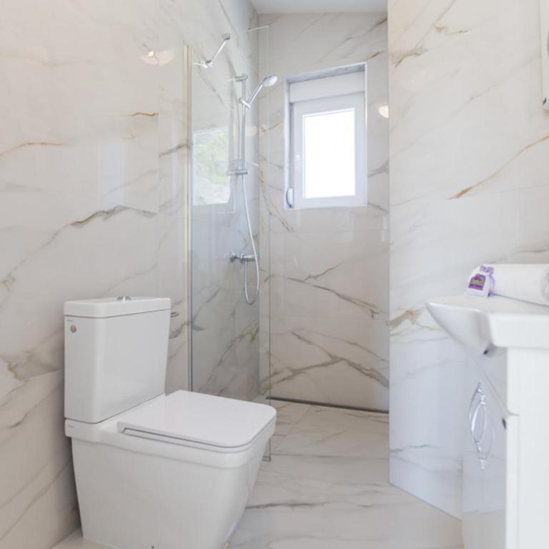 Villa Hanna Apartments - Two-Bedroom Apartment with Balcony - 7