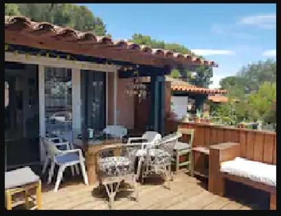 Petite Villa 4-6 personnes belles terrasses, piscine, plages - Two-Bedroom House - 11