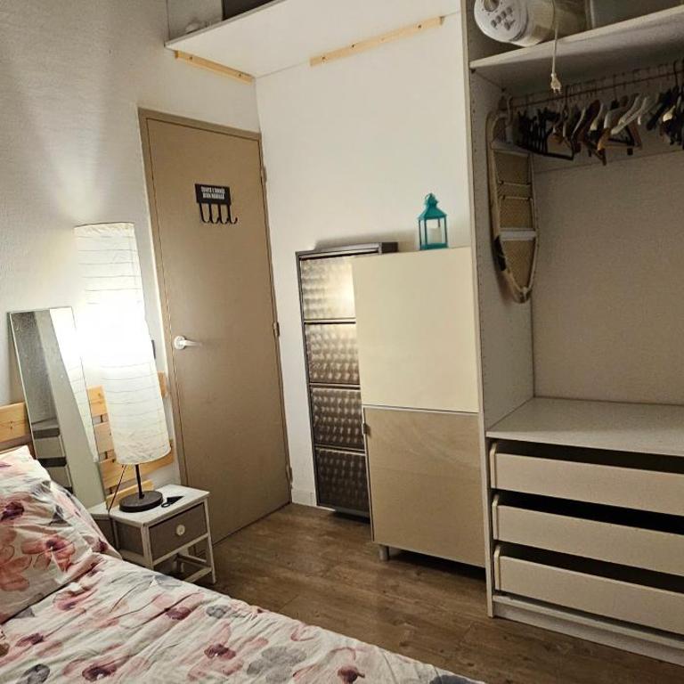 Petite Villa 4-6 personnes belles terrasses, piscine, plages - Two-Bedroom House - 21