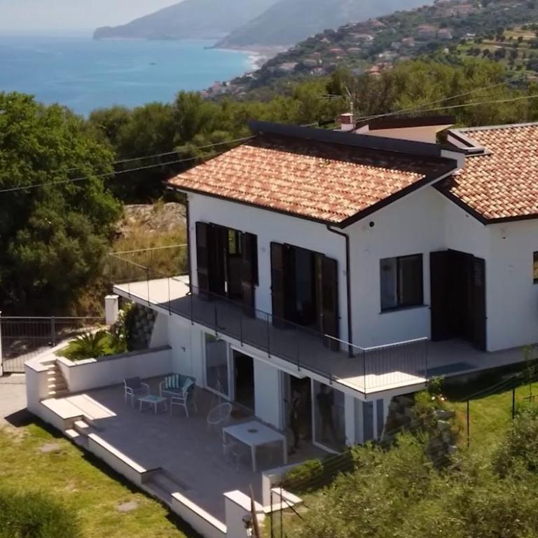 Villa Giardino degli Ulivi - Villa - 1