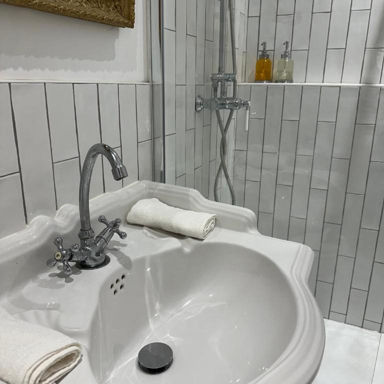 Studio centre ville la Toscane - Apartamento de 1 dormitorio - 3