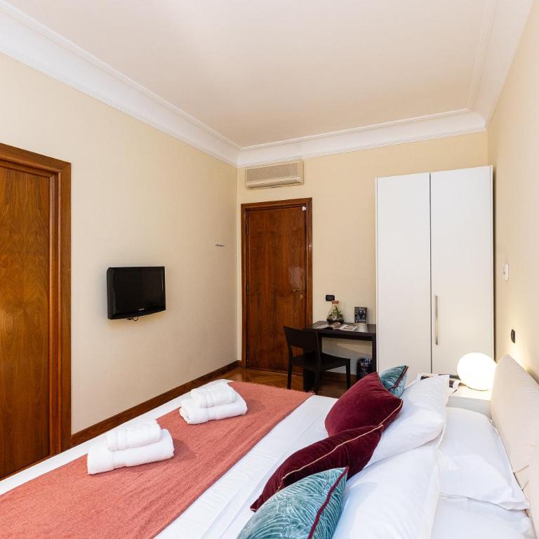 TimeRoma Vatican - Deluxe Zimmer mit Kingsize-Bett - 21