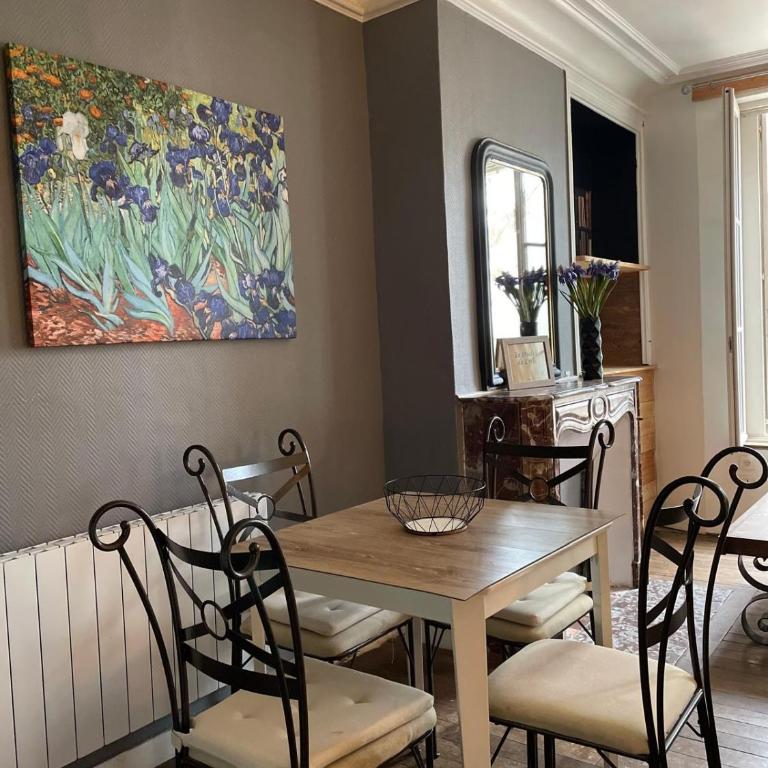 L'Entre-Temps, Le Lys et L Iris - Studio with Sofa Bed - 19