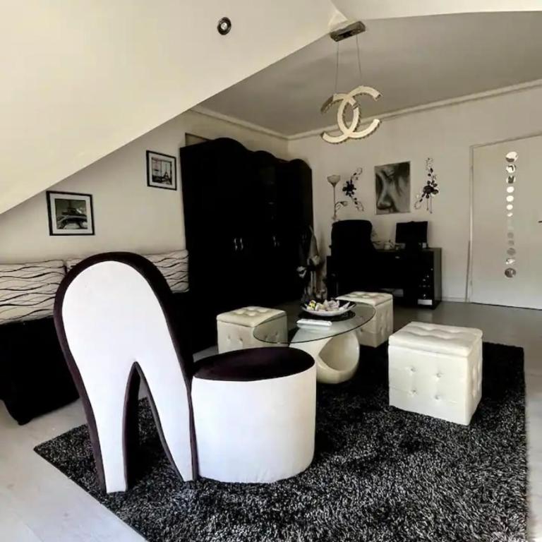 Retro Haven in Sarajevo - Apartman sa 1 Spavaćom Sobom - 1