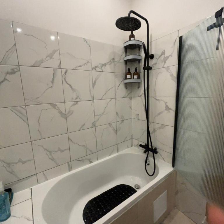 Astou Cisse - Apartamento de 2 dormitorios - 54
