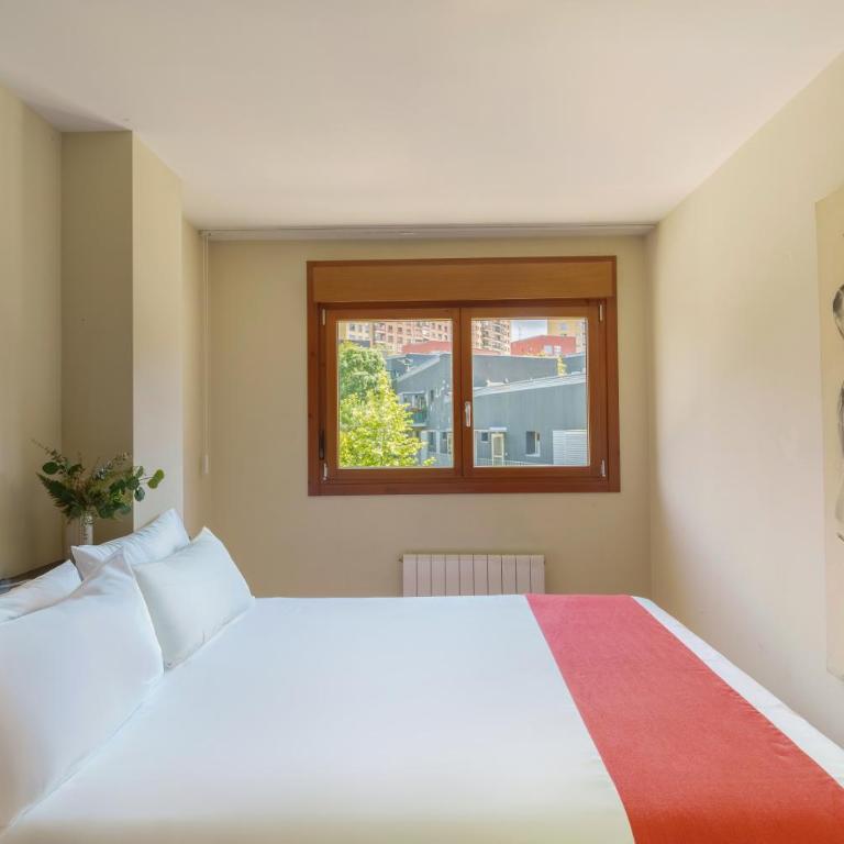 Spirit Apartamentos Atxuri - Apartamento Estándar de 1 dormitorio - 4