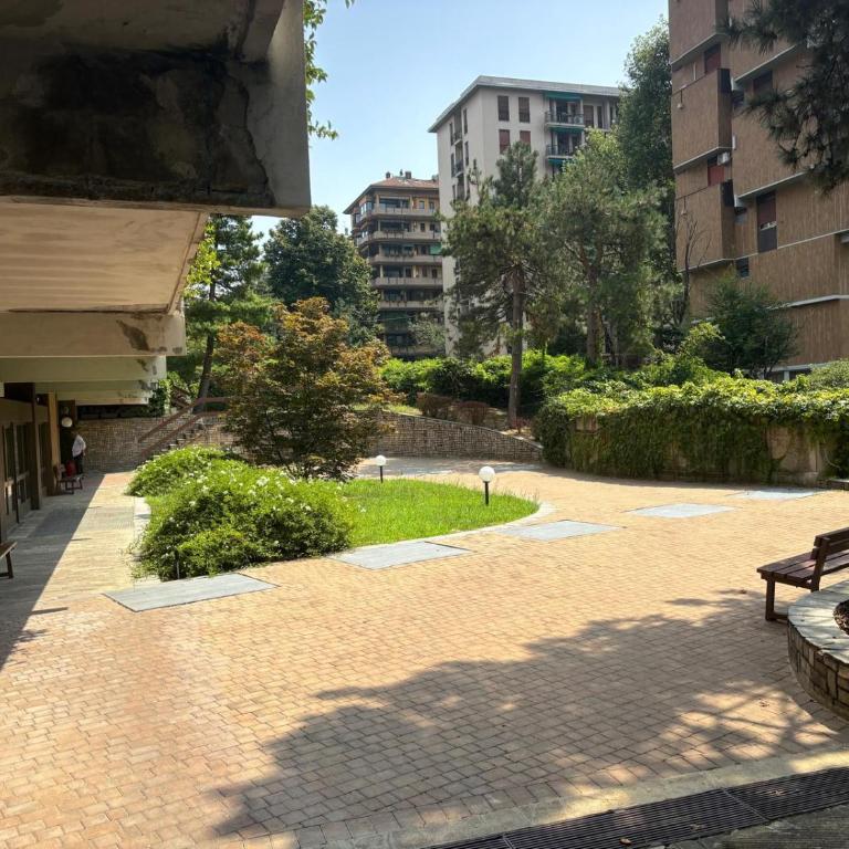 Loft Elegante in Centro Milano In zona Signorile - Davanti alla Metro - Appartamento con 2 Camere da Letto - 32