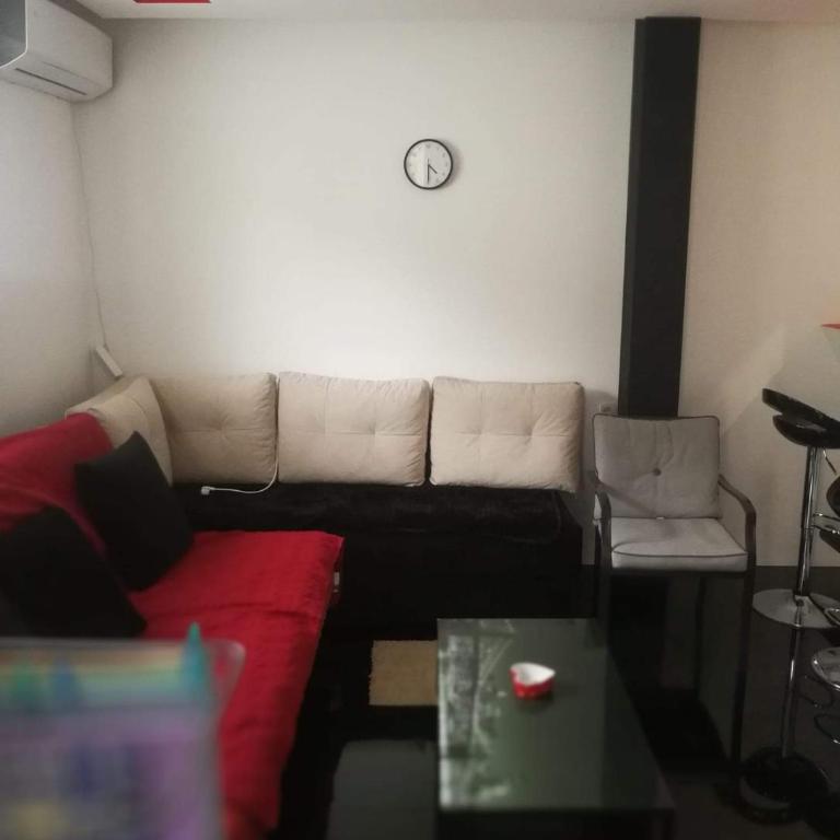 RUKI BEBE - Apartman sa 2 Spavaće Sobe - 1