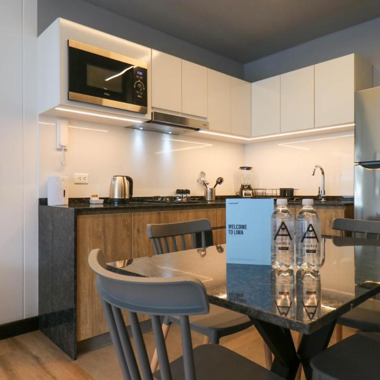 Living 110 Suites by Wynwood House - One-Bedroom Premium Apartment - 14