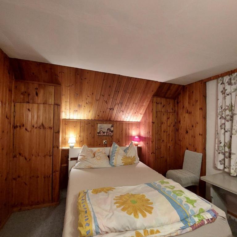 Privatzimmer - Großes Doppelzimmer - 11