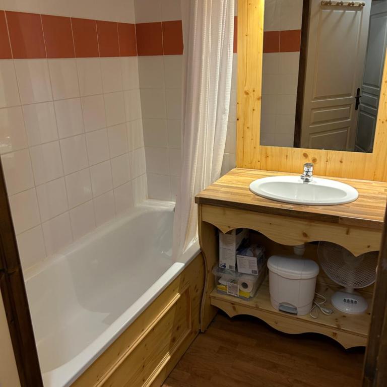 Rental Apt in Orelle 3 valleys 4 person - Appartement 1 Chambre - 5