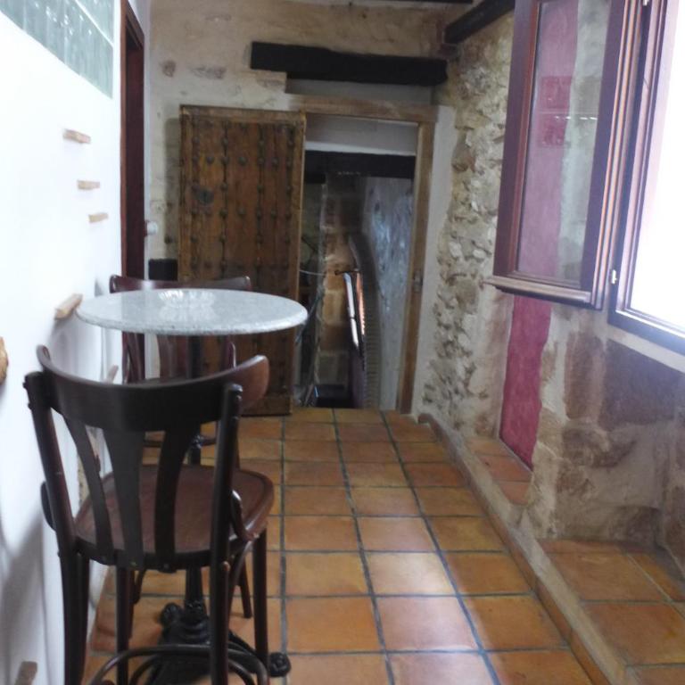 No.5B - Lovely Studio Apt with A/C in the centre of the old town - Apartamento - 2
